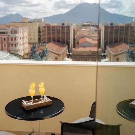 Hotel Politeama Palermo Luaran gambar