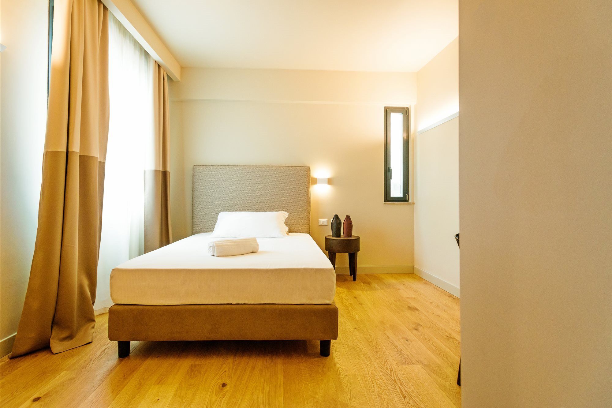 Hotel Politeama Palermo Luaran gambar